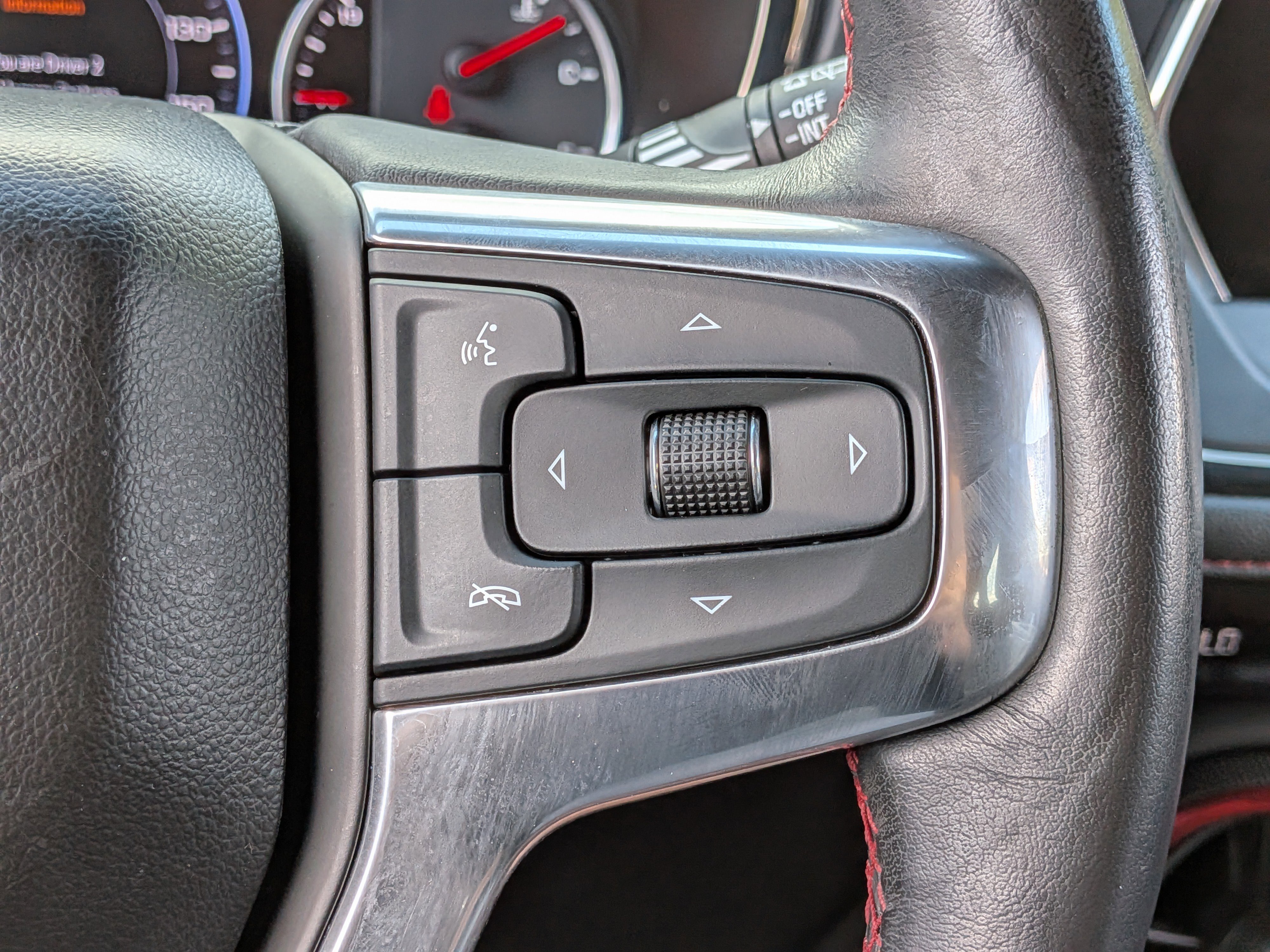 Used 2019 Chevrolet Blazer RS image 28
