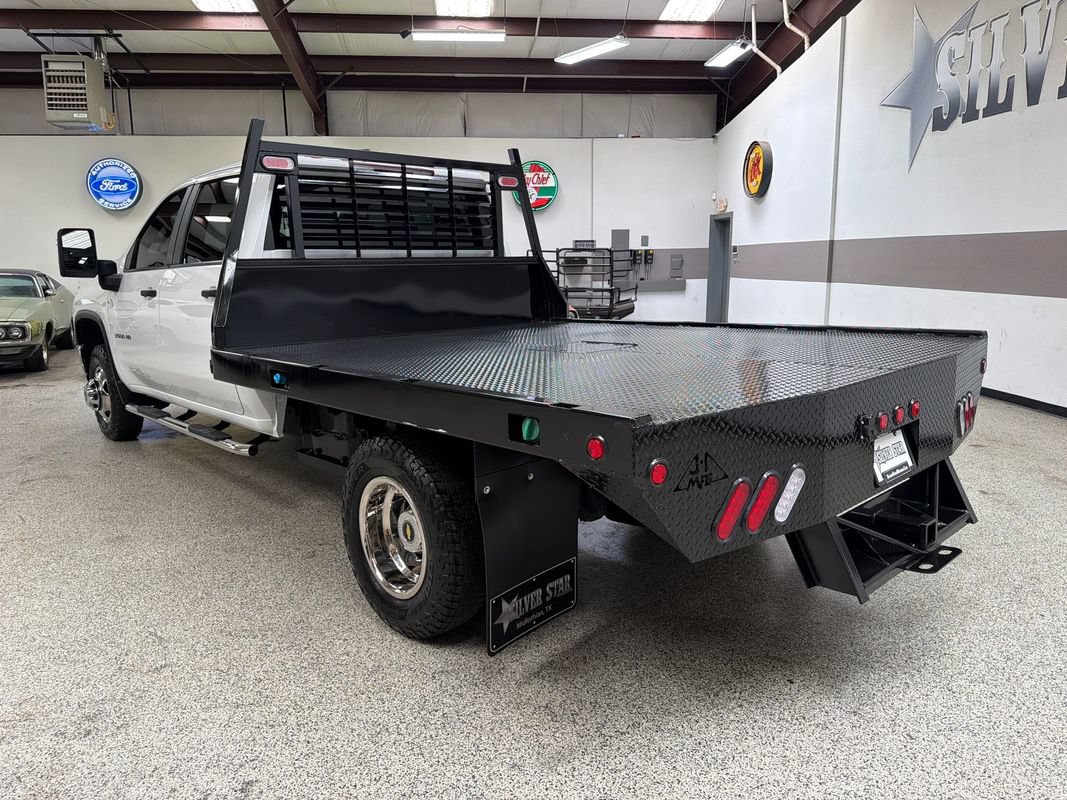 Used 2023 Chevrolet Silverado 3500 W/T w/ WT Convenience Package AWD/4WD image 5