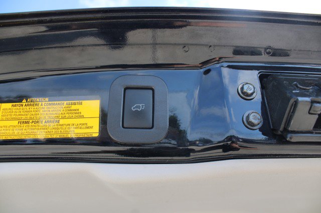 Used 2014 Toyota Venza LE w/ LE Convenience Package FWD image 10
