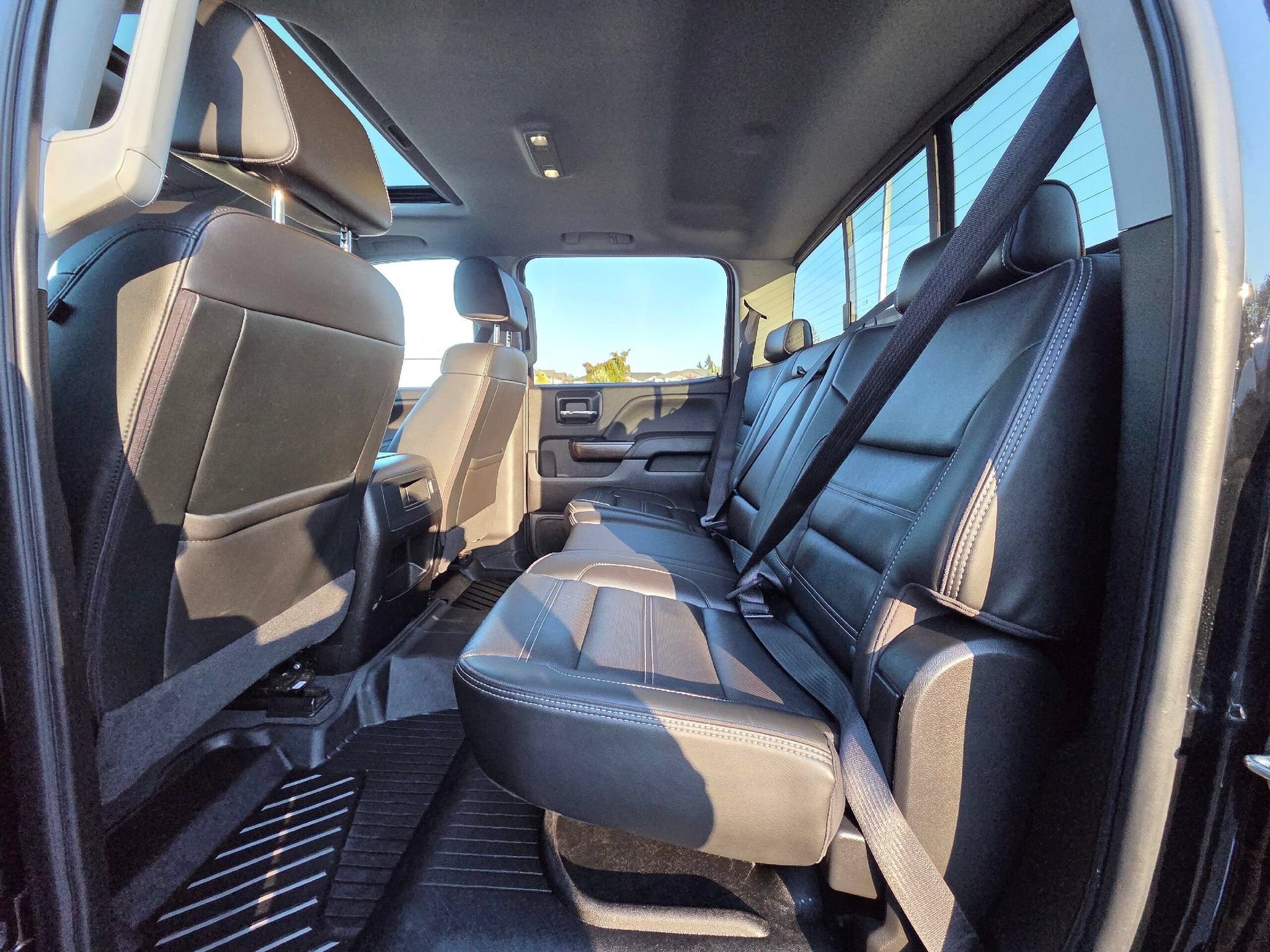 Used 2019 GMC Sierra 2500 Denali AWD/4WD image 29