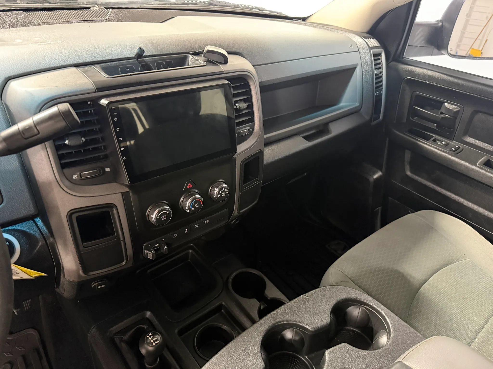 Used 2018 RAM 2500 Tradesman w/ Chrome Appearance Group AWD/4WD image 15