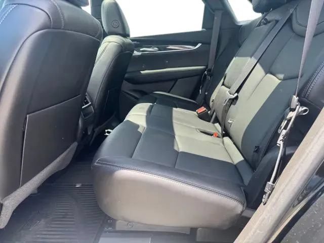 Used 2021 Cadillac XT5 Premium Luxury AWD/4WD image 18
