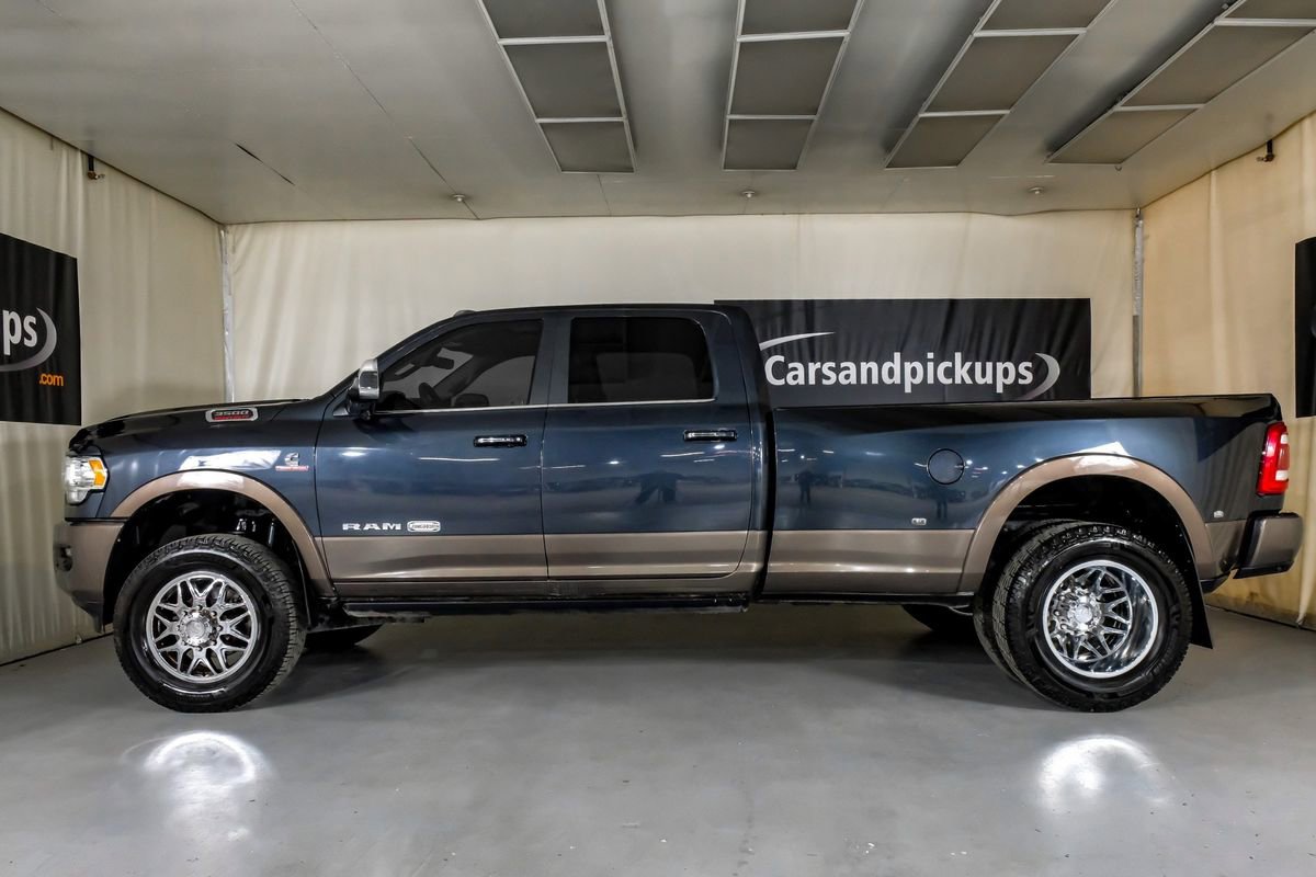 Used 2020 RAM 3500 Limited image 11