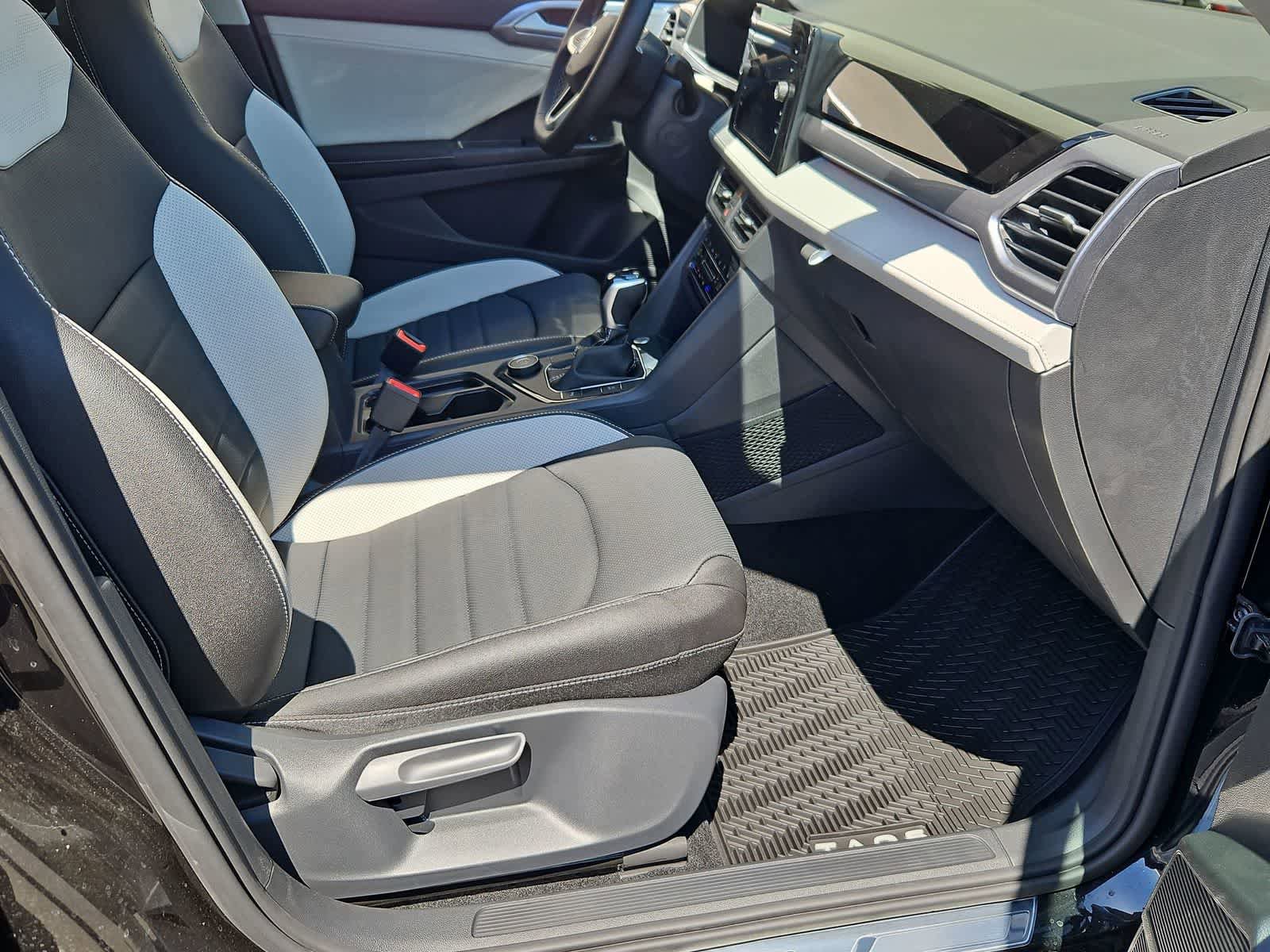 New 2026 Volkswagen Taos SEL AWD/4WD image 22