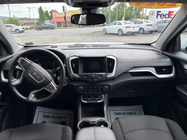 Used 2024 GMC Terrain SLE FWD image 7