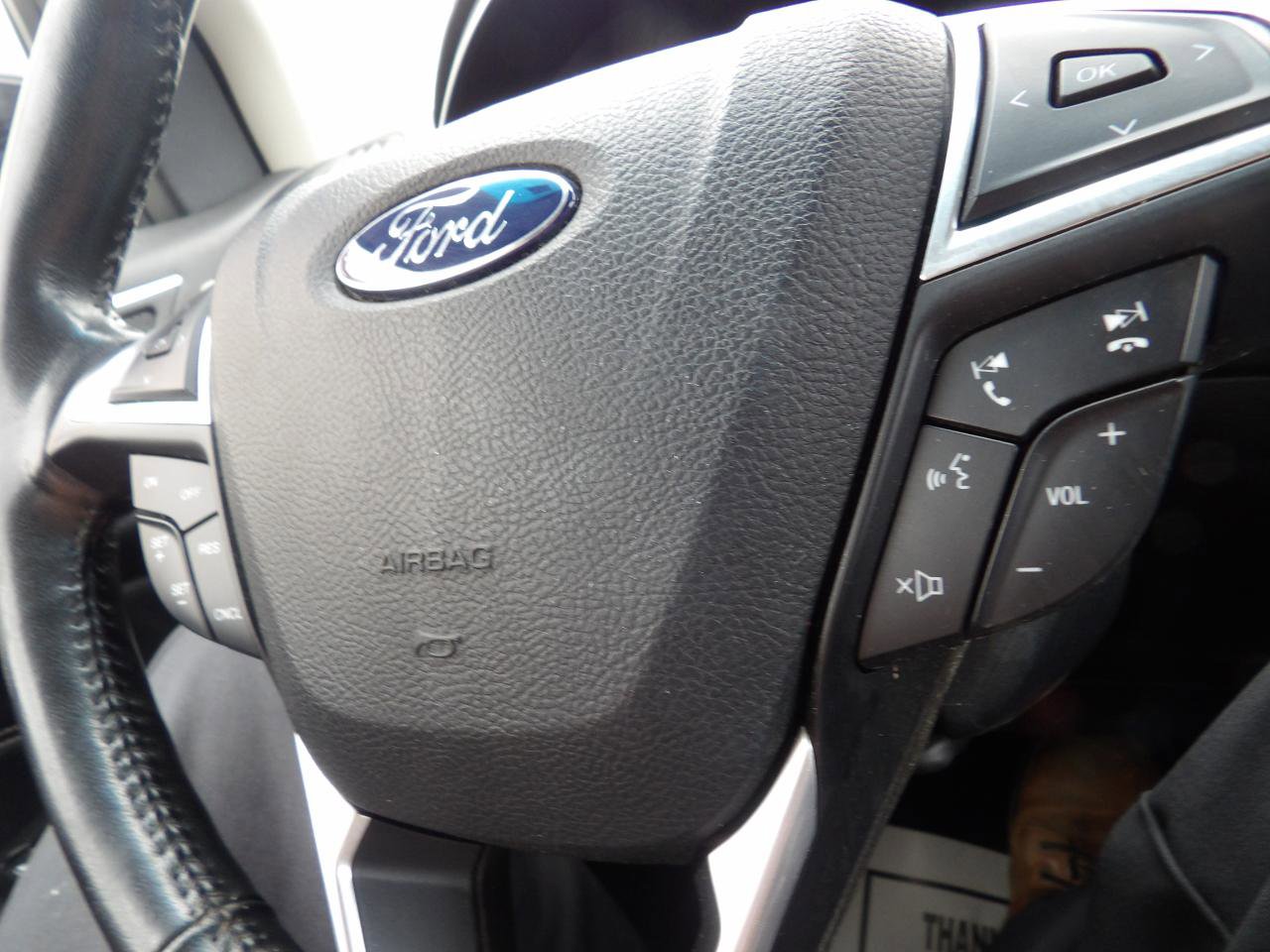 Used 2016 Ford Edge Titanium image 12