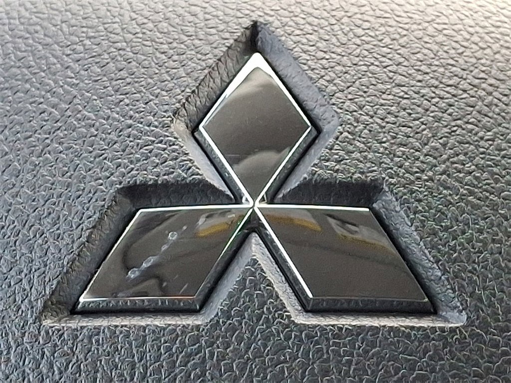 New 2026 Mitsubishi Outlander Sport SE image 11