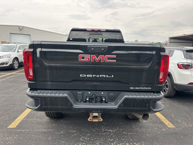 Used 2023 GMC Sierra 2500 Denali w/ Denali Black Diamond Edition image 13