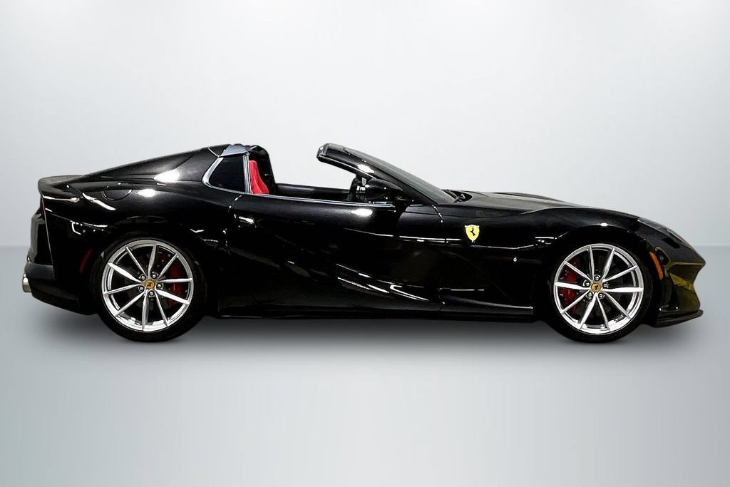Used 2023 Ferrari 812 GTS RWD image 4