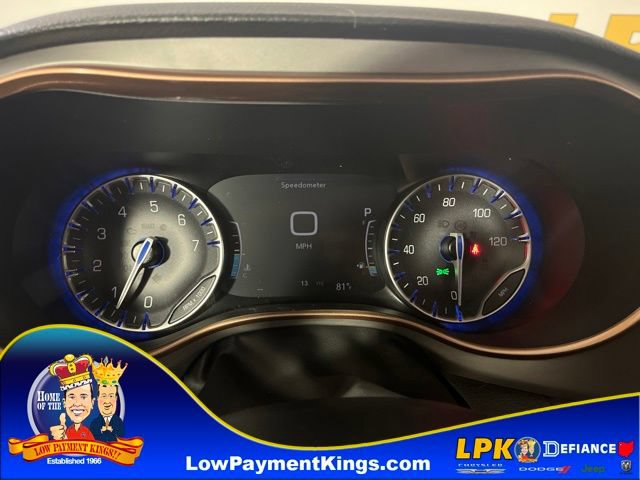 New 2027 Chrysler Pacifica Pinnacle w/ Theater Group AWD/4WD image 22