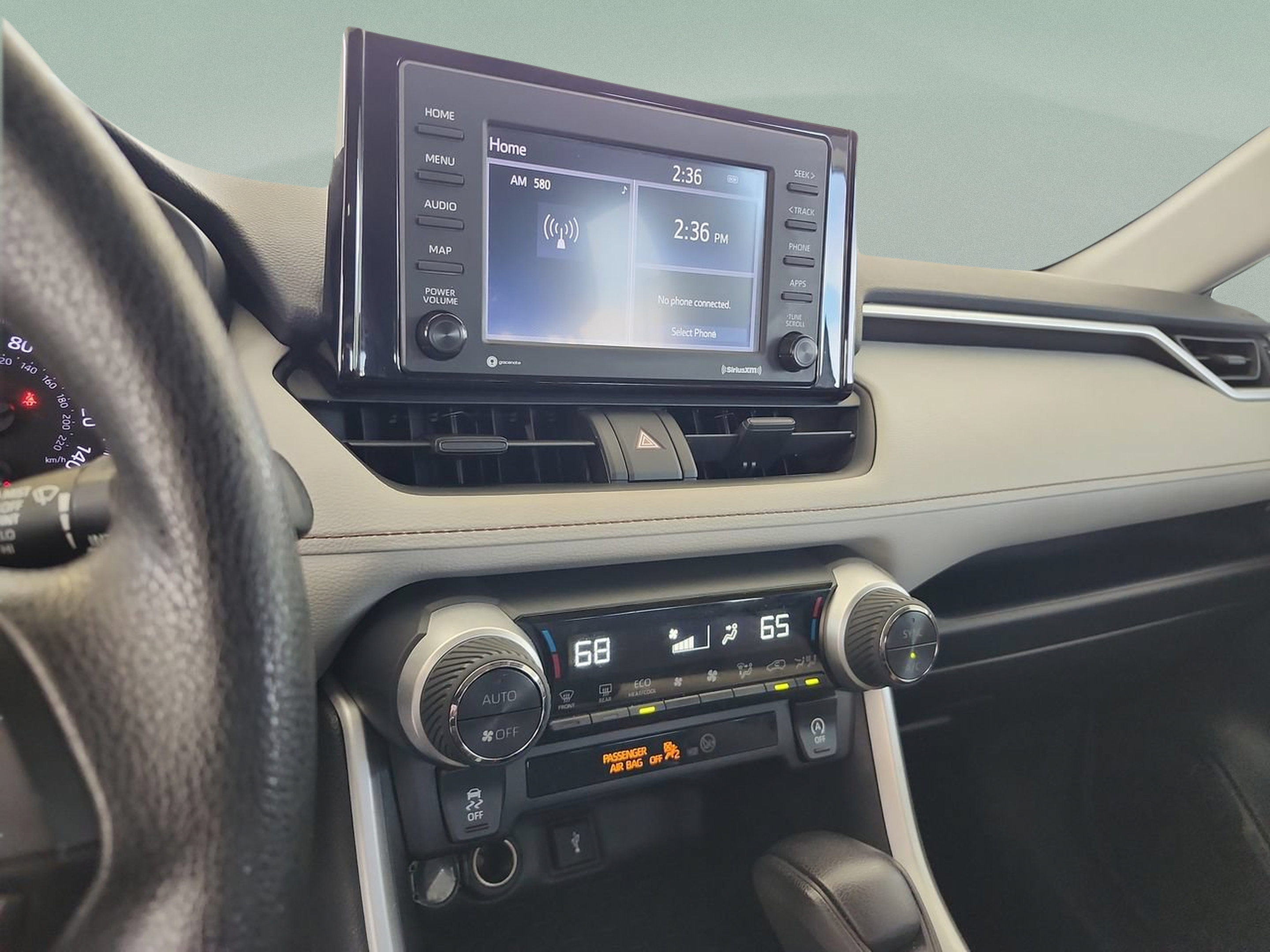Used 2021 Toyota RAV4 XLE FWD image 11