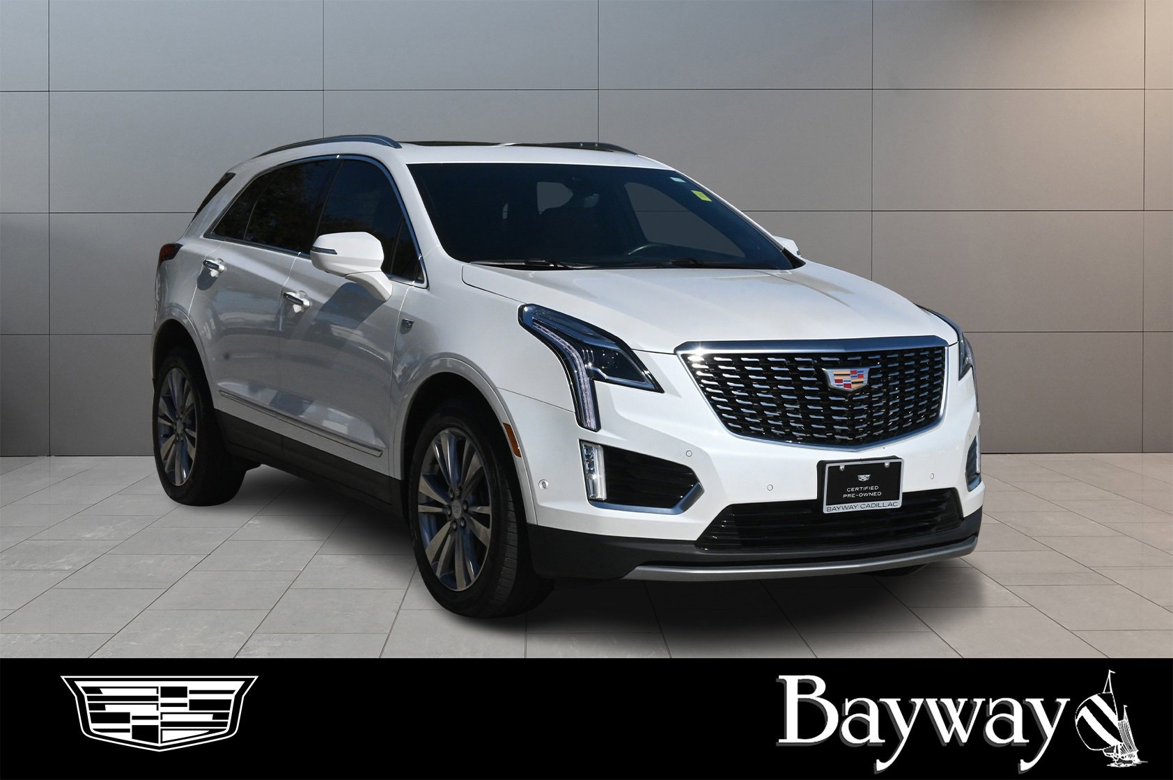 Used 2024 Cadillac XT5 Premium Luxury w/ Technology Package image 3