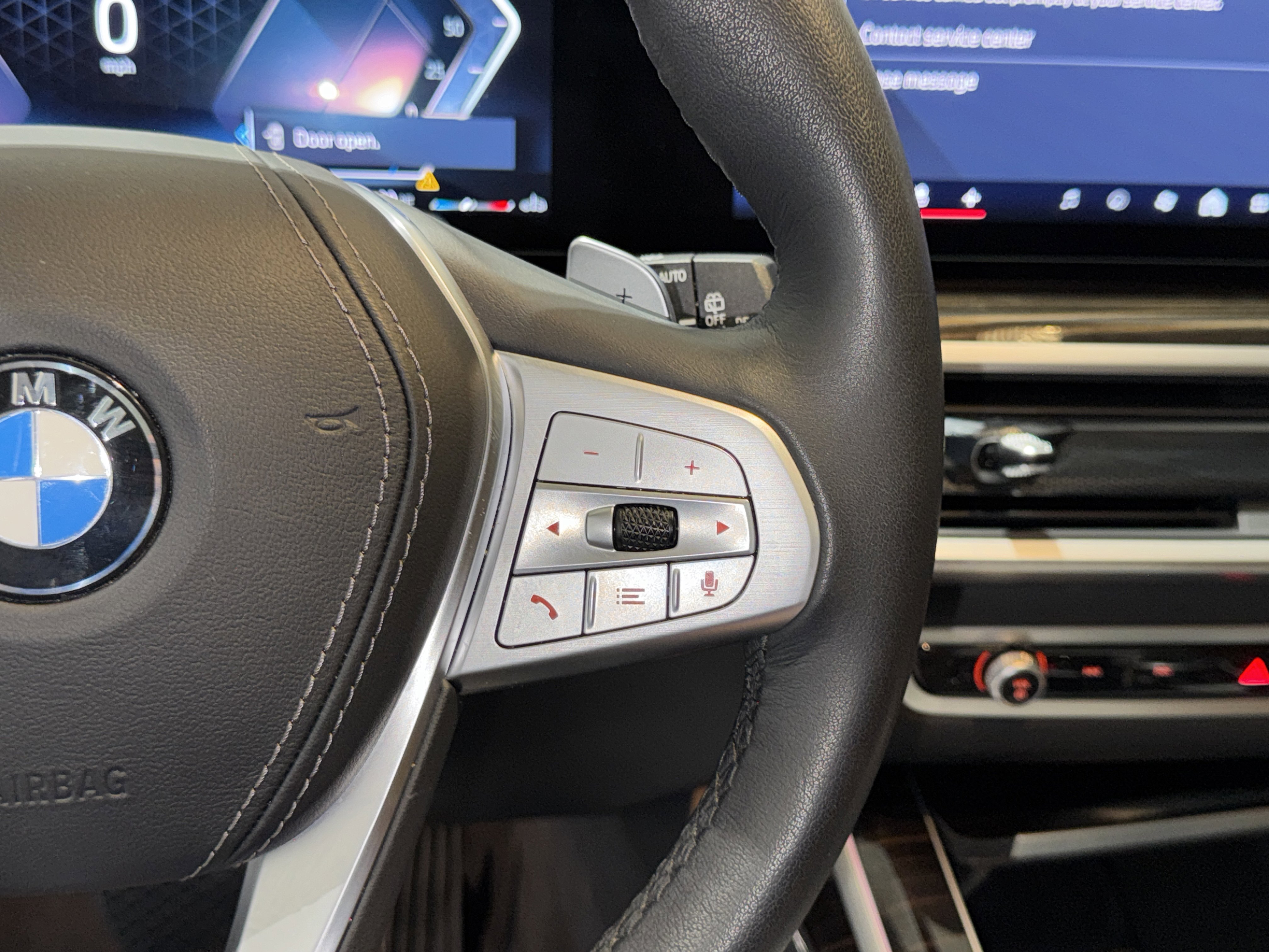 Certified 2025 BMW X7 xDrive40i w/ Premium Package image 23