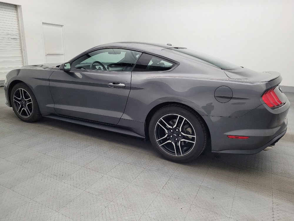 Used 2019 Ford Mustang Premium RWD image 3