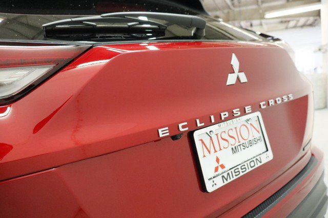 New 2026 Mitsubishi Eclipse Cross LE AWD/4WD image 4
