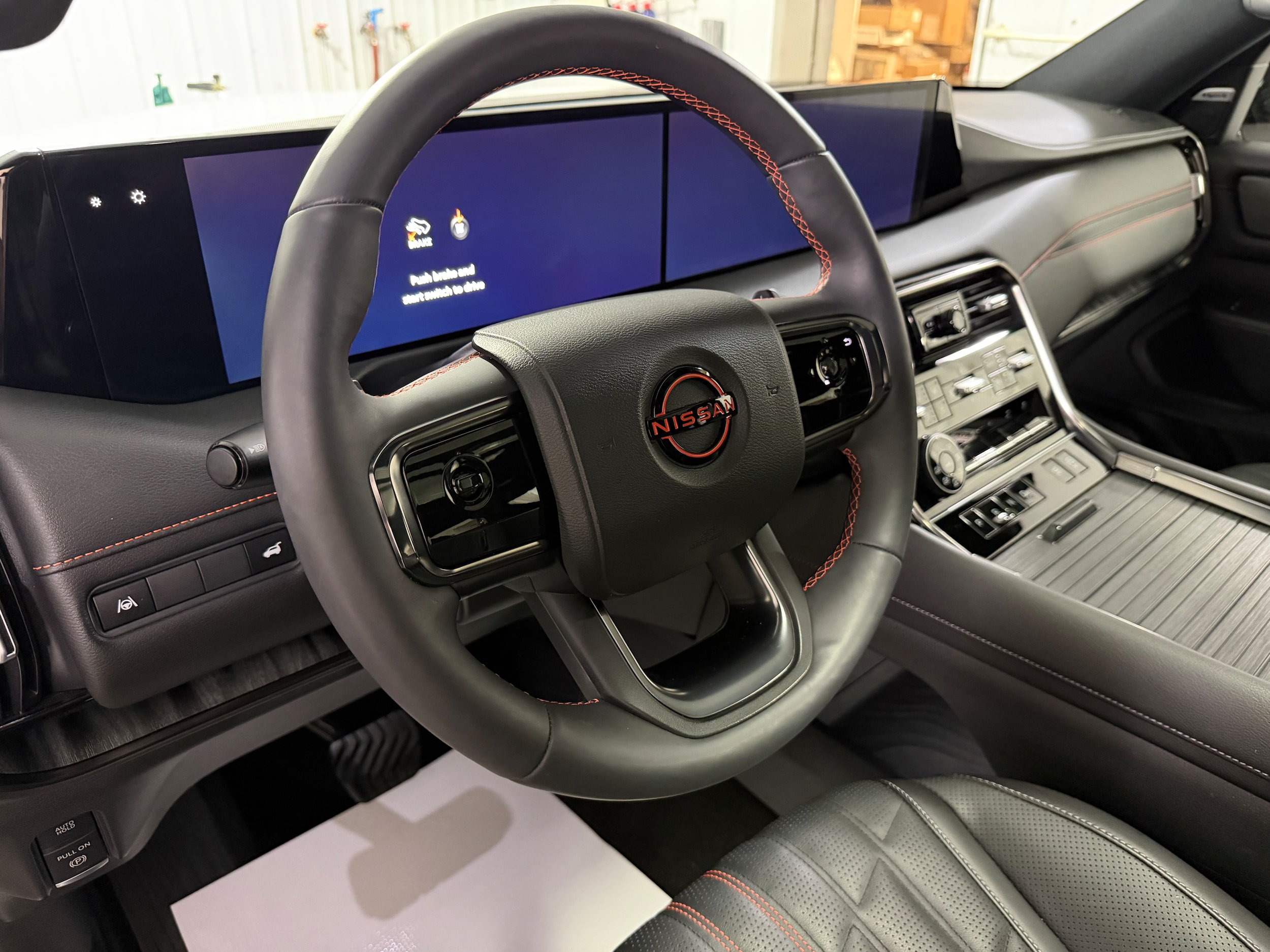 Used 2025 Nissan Armada PRO-4X AWD/4WD image 13