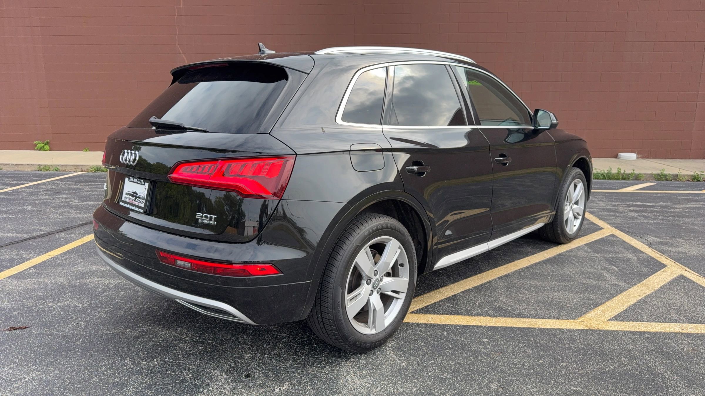 Used 2018 Audi Q5 2.0T Premium Plus w/ Premium Plus Package image 6