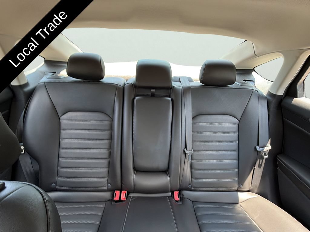 Used 2015 Ford Fusion SE w/ Equipment Group 202A FWD image 32