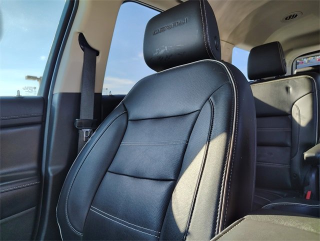 Used 2019 GMC Acadia Denali w/ Technology Package image 28