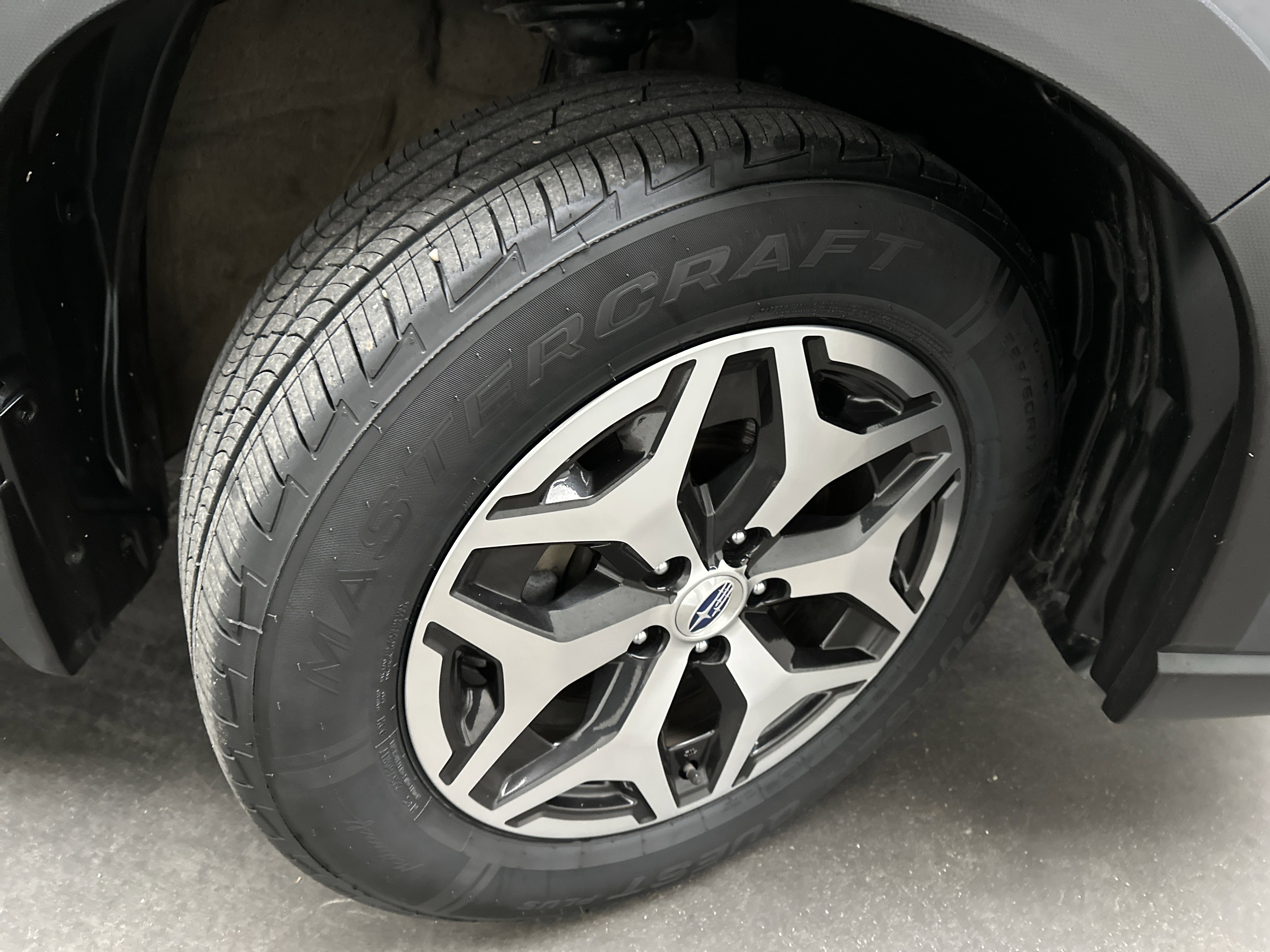 Used 2023 Subaru Forester Premium image 11