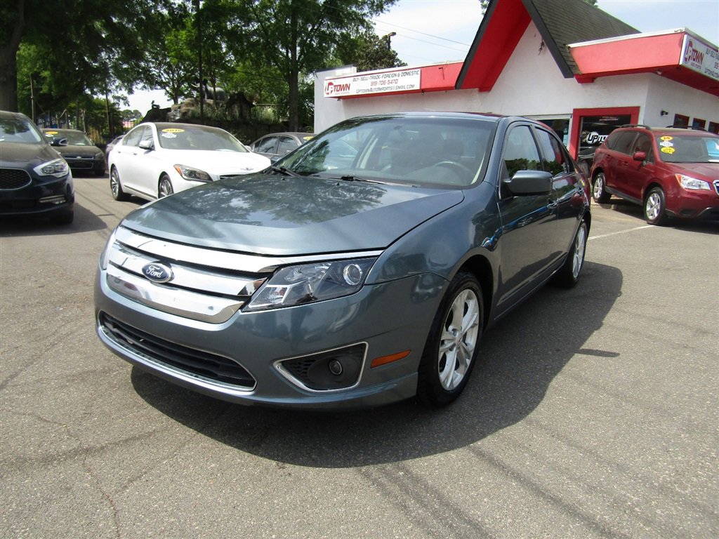 Used 2012 Ford Fusion SEL FWD image 11