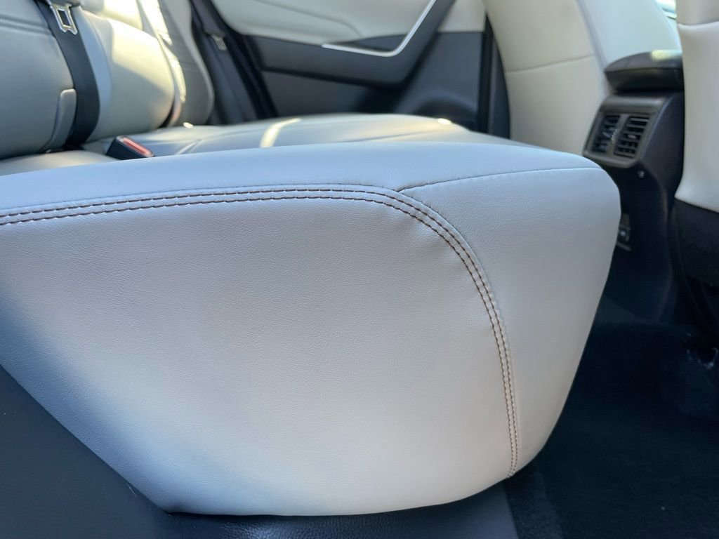 Used 2024 Toyota RAV4 XLE Premium image 36