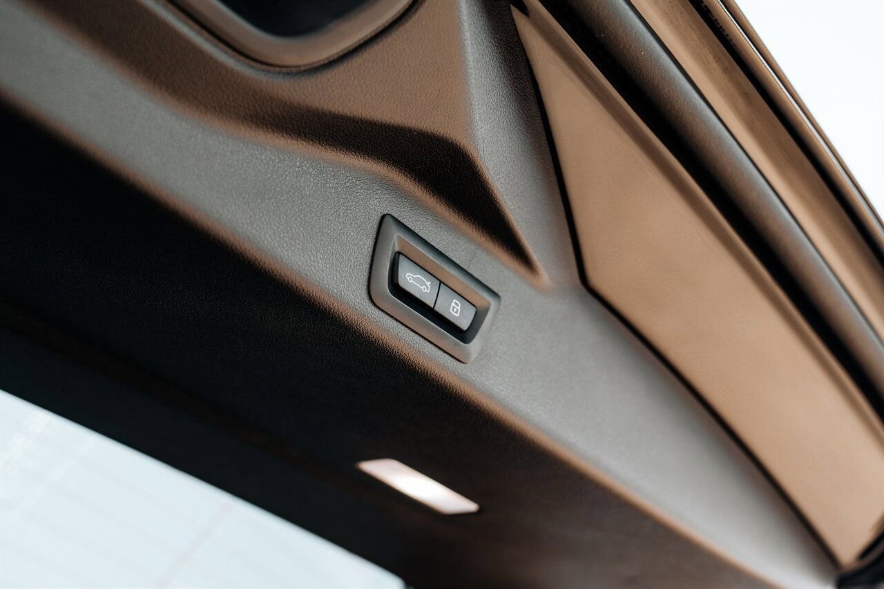 Used 2026 BMW X5 xDrive40i w/ M Sport Package image 48