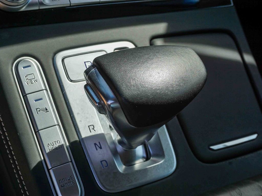 Used 2022 Genesis G90 5.0 Ultimate image 22