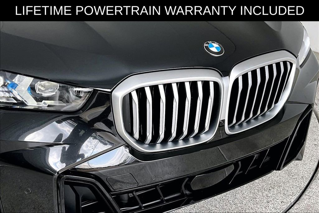 Used 2025 BMW X5 xDrive40i w/ M Sport Package AWD/4WD image 39
