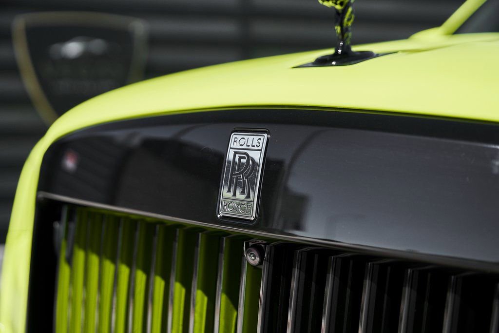 Used 2024 Rolls-Royce Cullinan image 9