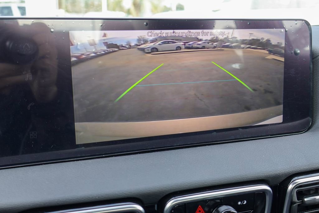 New 2026 Nissan Sentra SV image 4