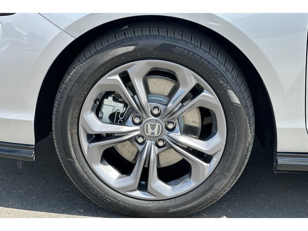 Used 2025 Honda Accord EX-L image 32