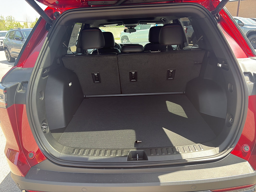 New 2027 Chevrolet Equinox RS w/ Convenience Package III AWD/4WD image 13