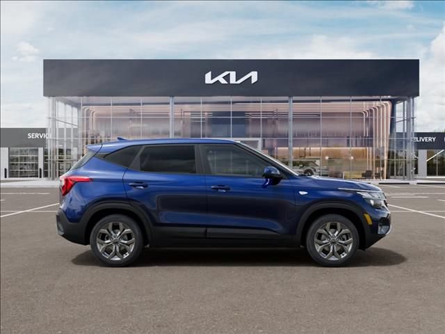 Used 2026 Kia Seltos LX FWD image 7