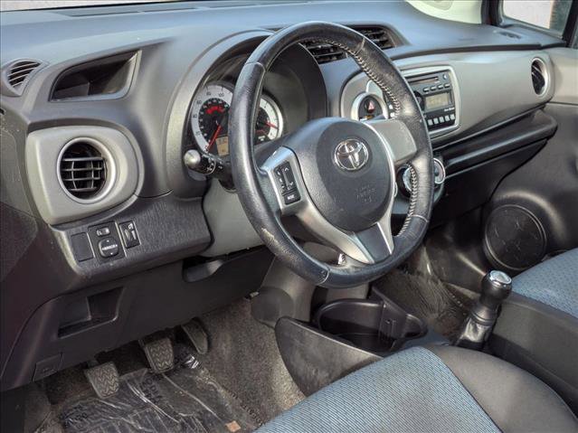 Used 2014 Toyota Yaris SE image 11
