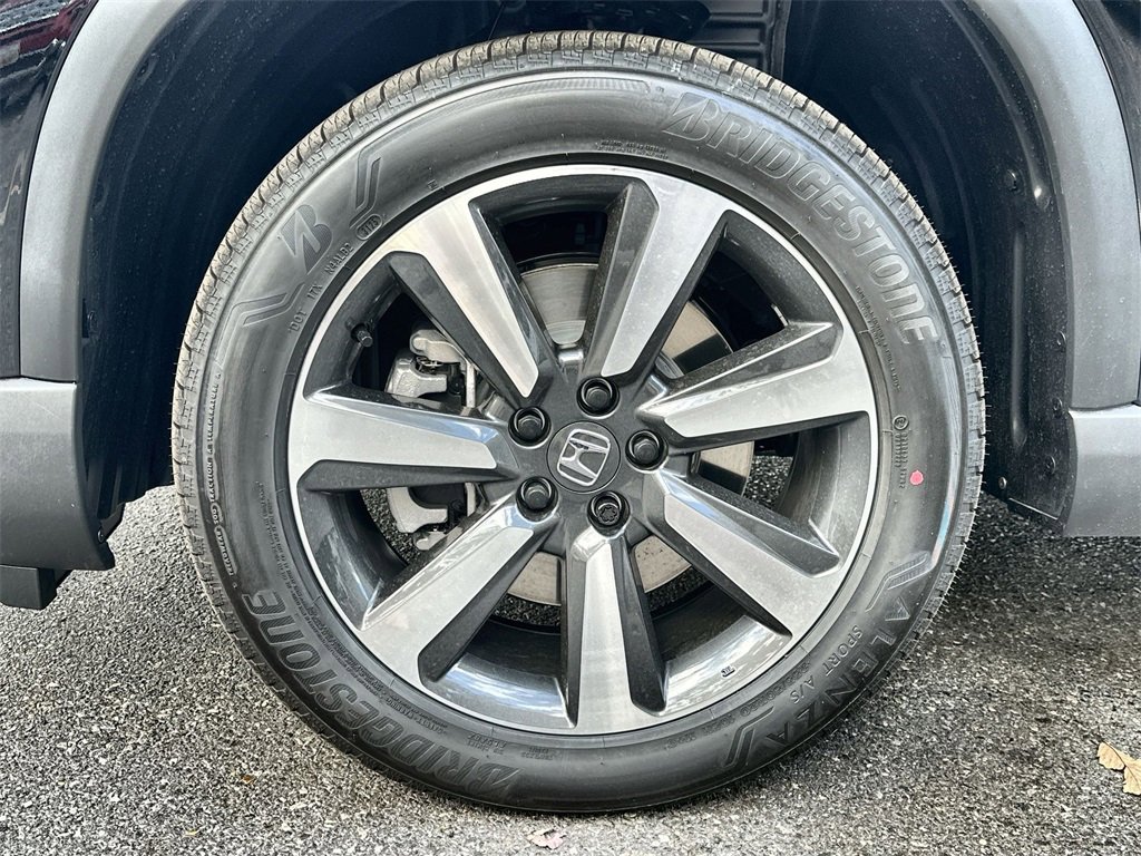 New 2025 Honda Pilot Touring image 19