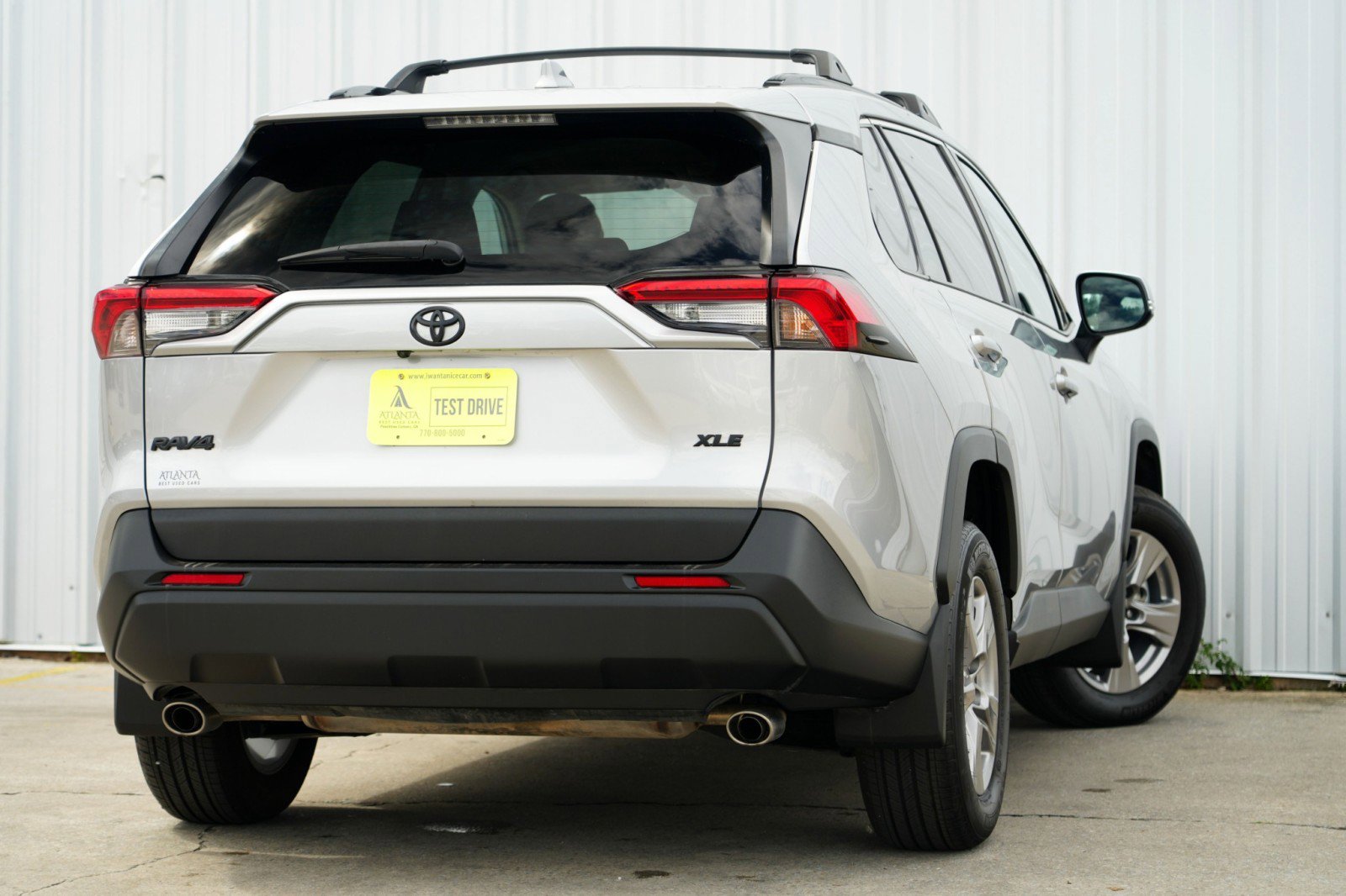 Used 2024 Toyota RAV4 XLE image 3