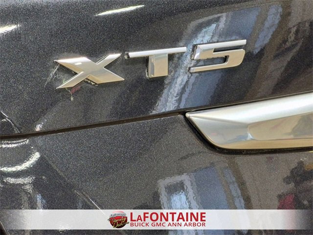 Used 2022 Cadillac XT5 Premium Luxury image 9