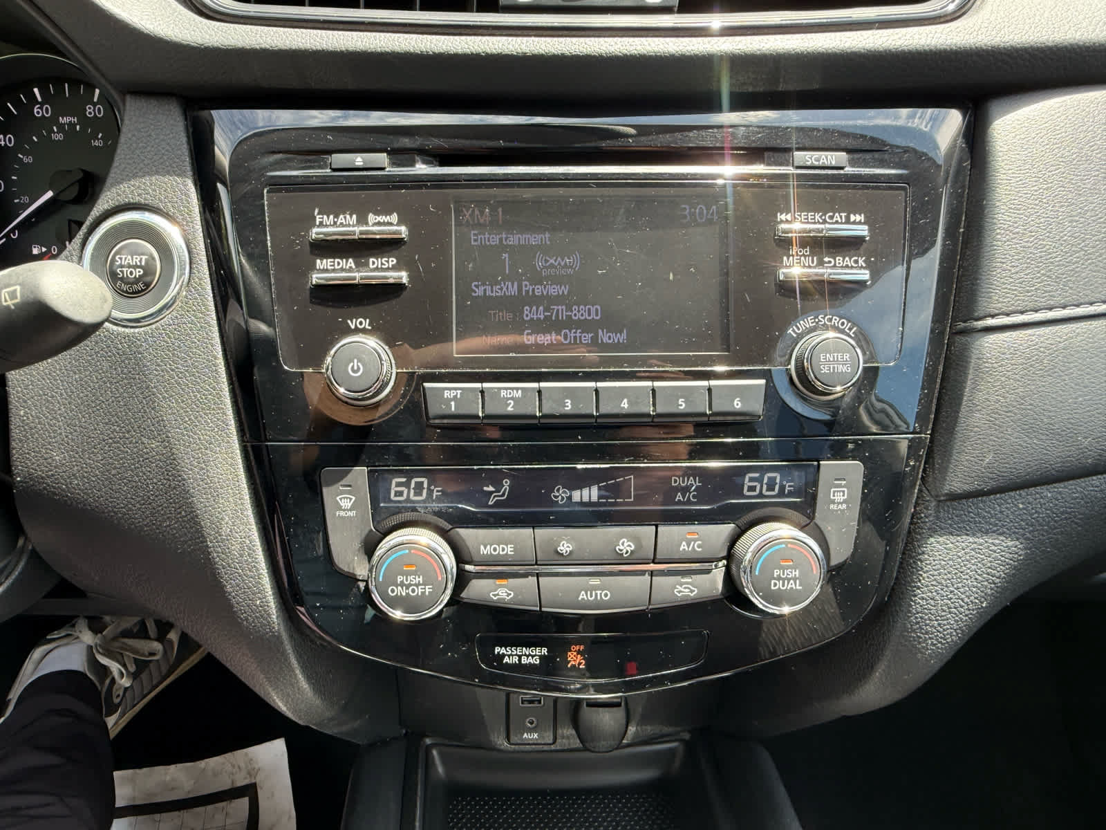 Used 2017 Nissan Rogue SV w/ Midnight Edition FWD image 17