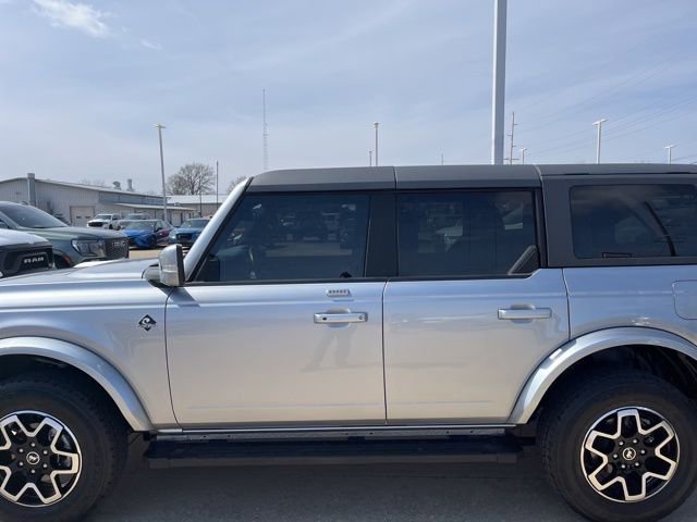 Used 2022 Ford Bronco Outer Banks image 8