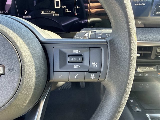 New 2027 Nissan Kicks SV AWD/4WD image 24