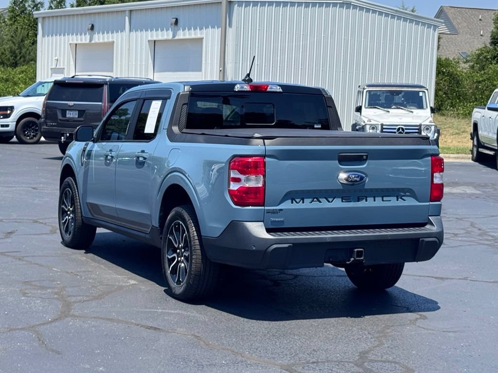Used 2022 Ford Maverick Lariat w/ Lariat Luxury Package FWD image 16