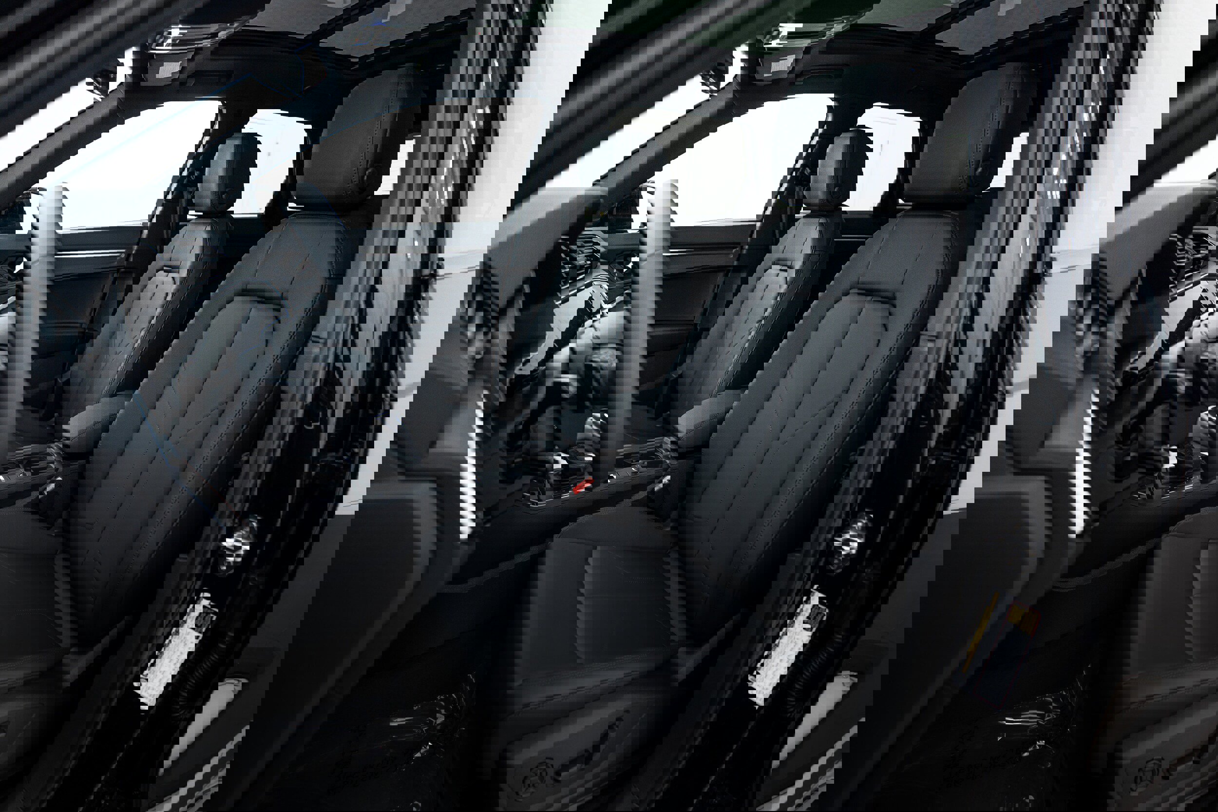 New 2025 Audi Q3 2.0T Premium image 15