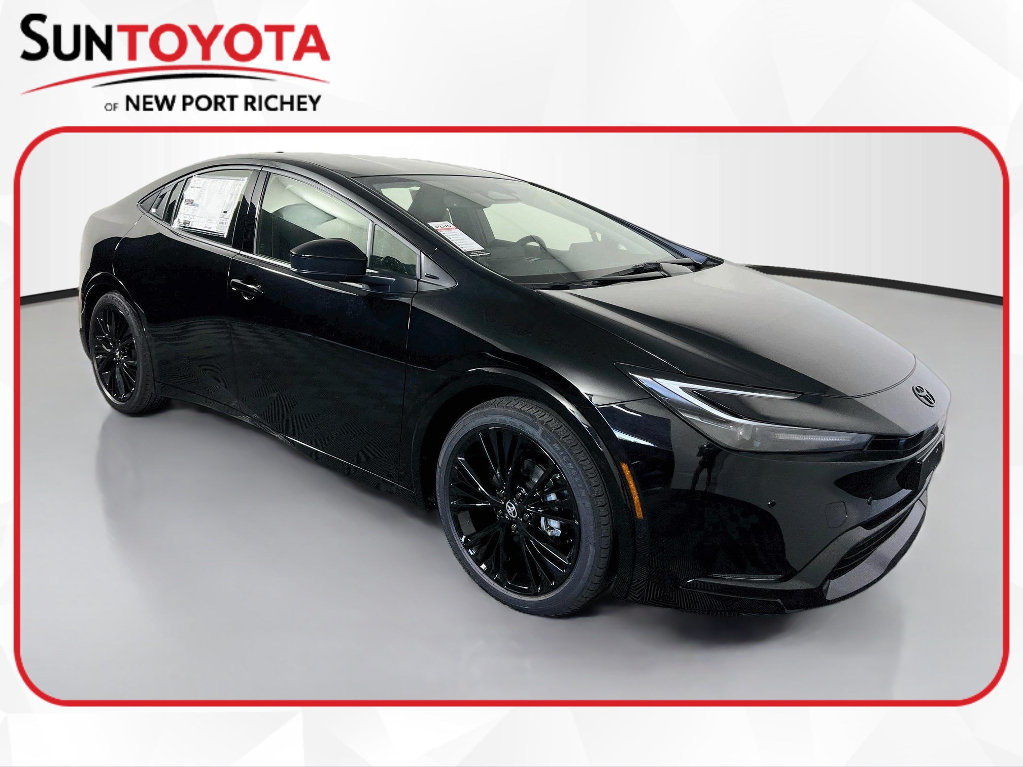 New 2027 Toyota Prius FWD image 1