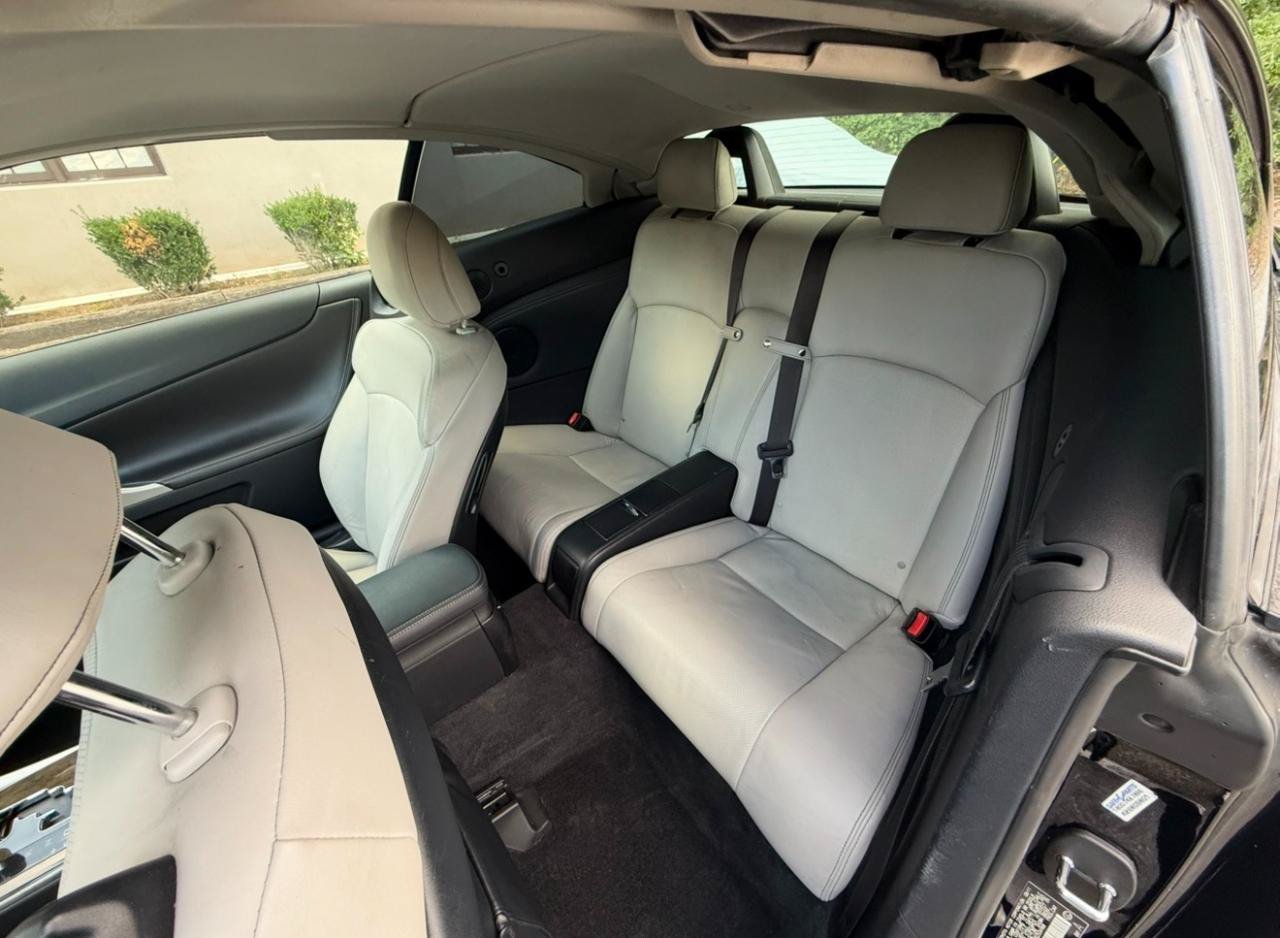 Used 2011 Lexus IS 350C w/ Luxury Pkg RWD image 22