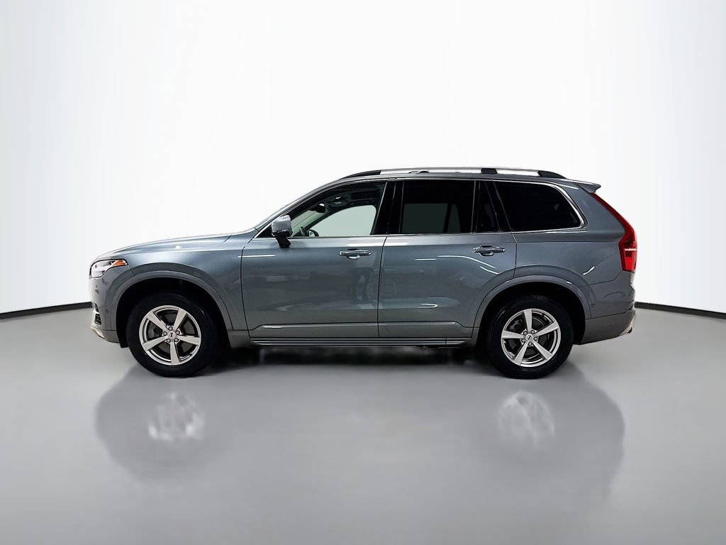 Used 2018 Volvo XC90 T5 Momentum w/ Convenience Package image 4