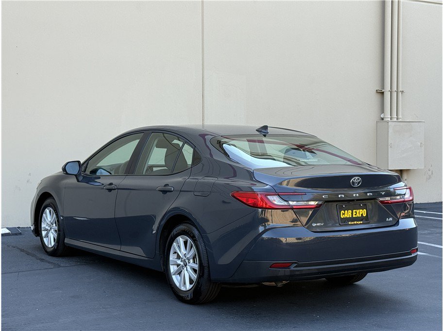 Used 2026 Toyota Camry LE FWD image 4