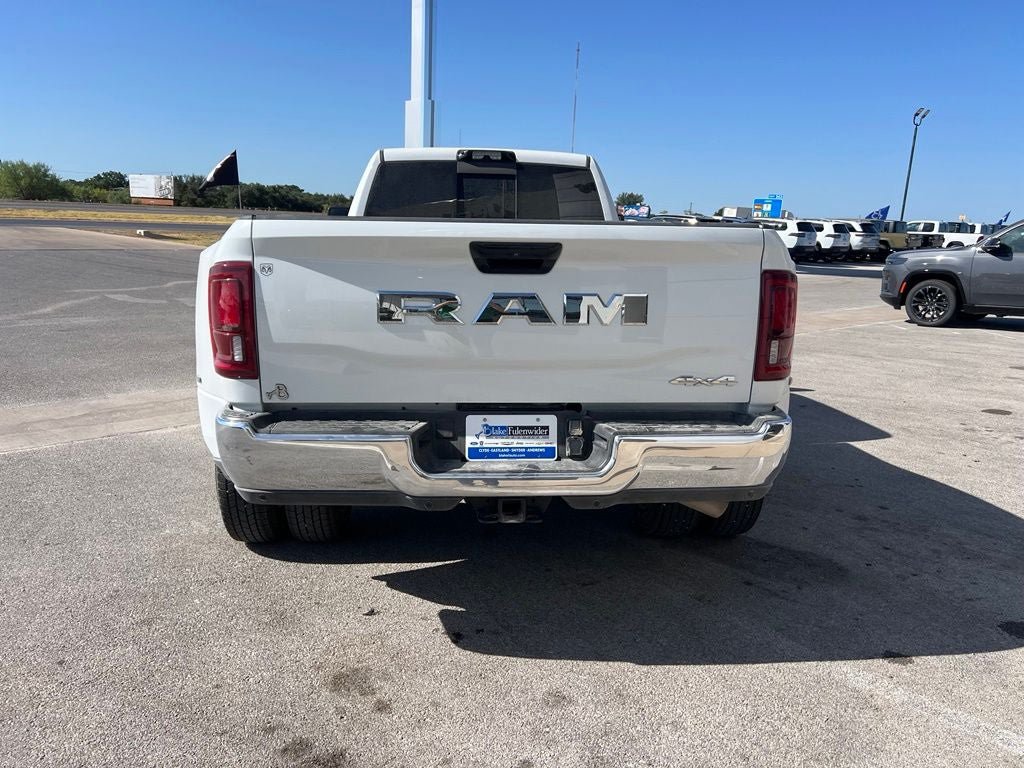 Used 2026 RAM 3500 Tradesman AWD/4WD image 4