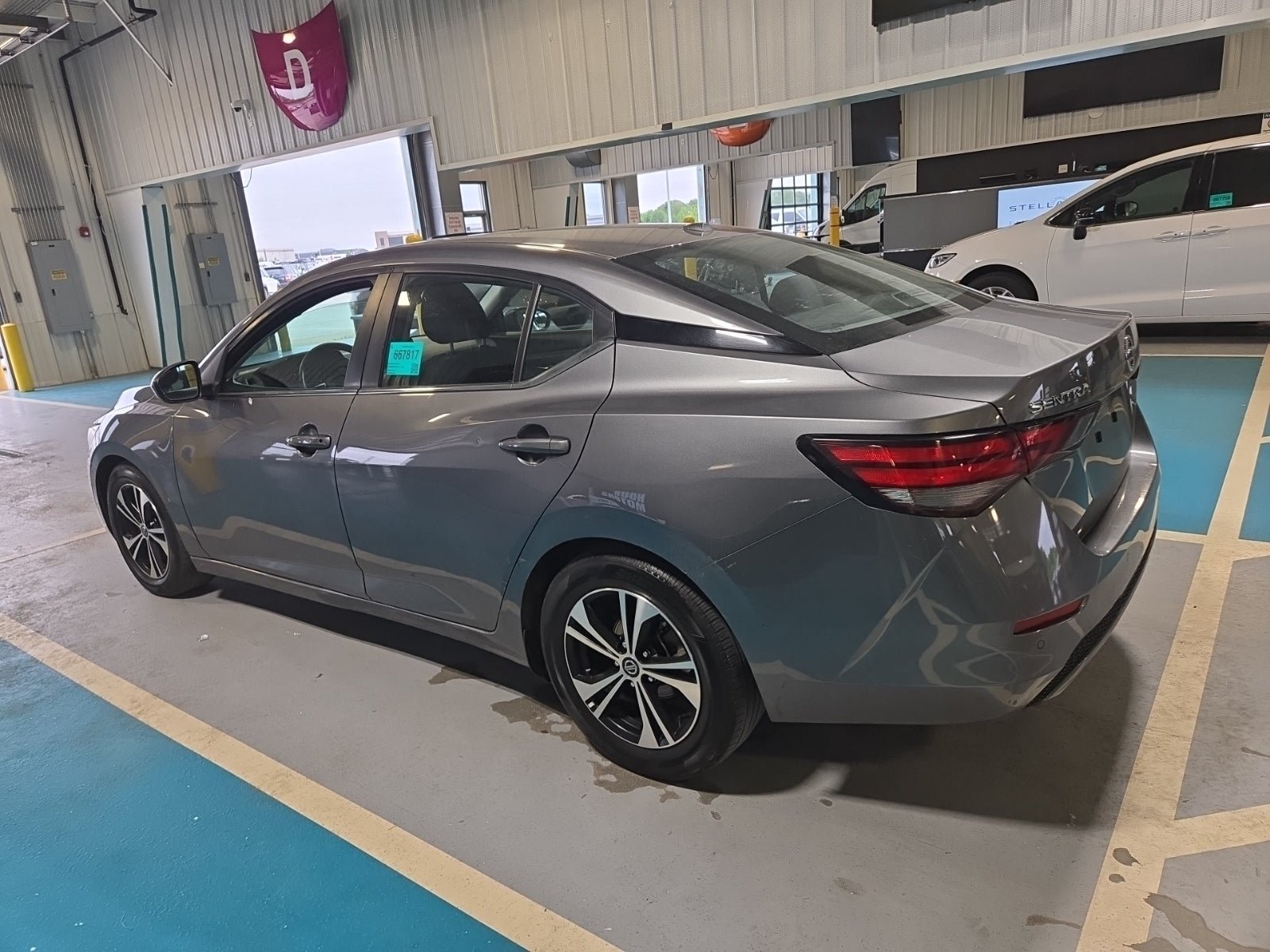 Used 2023 Nissan Sentra SV FWD image 8