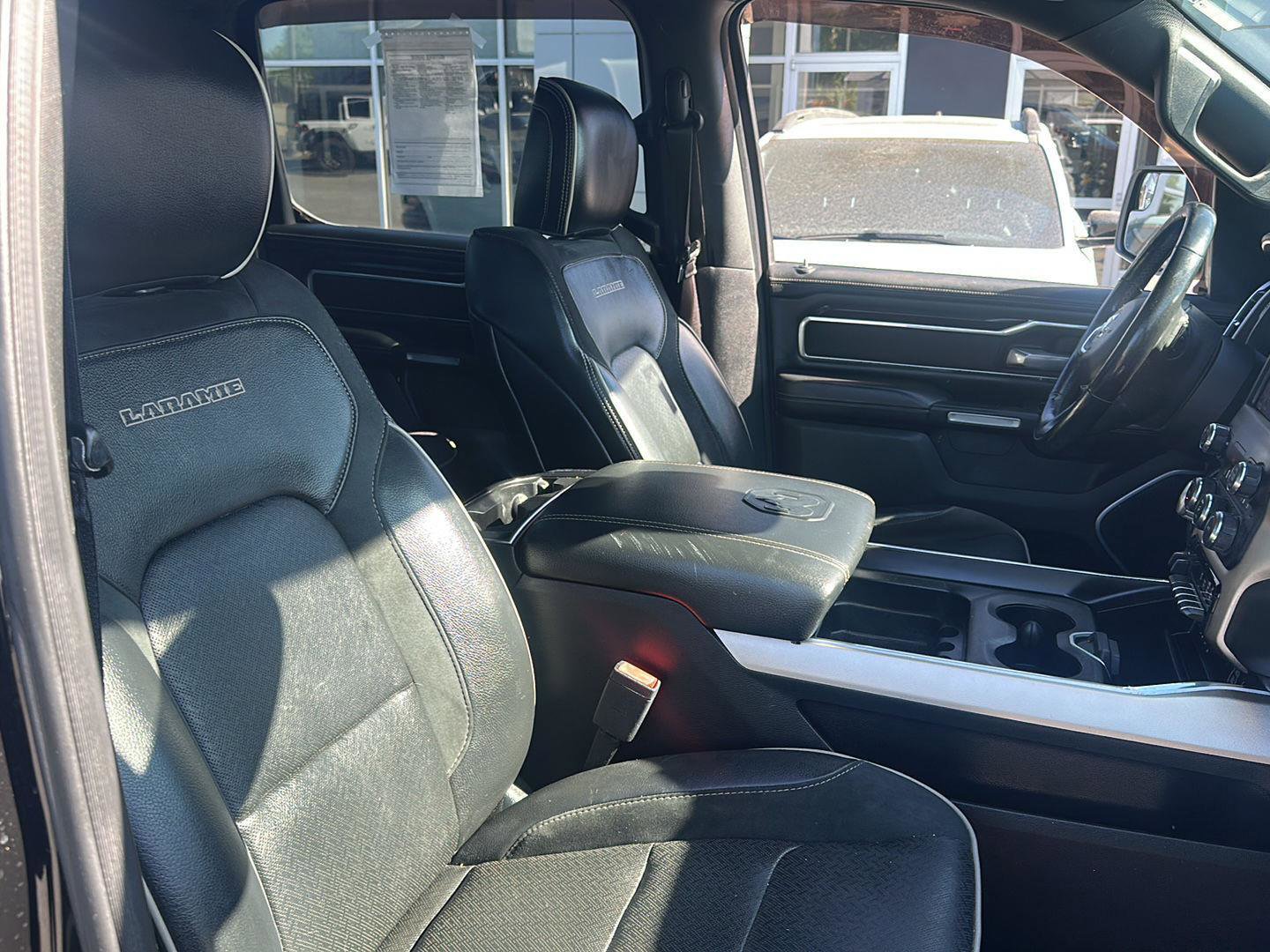 Used 2019 RAM 1500 Laramie w/ Sport Appearance Package AWD/4WD image 6